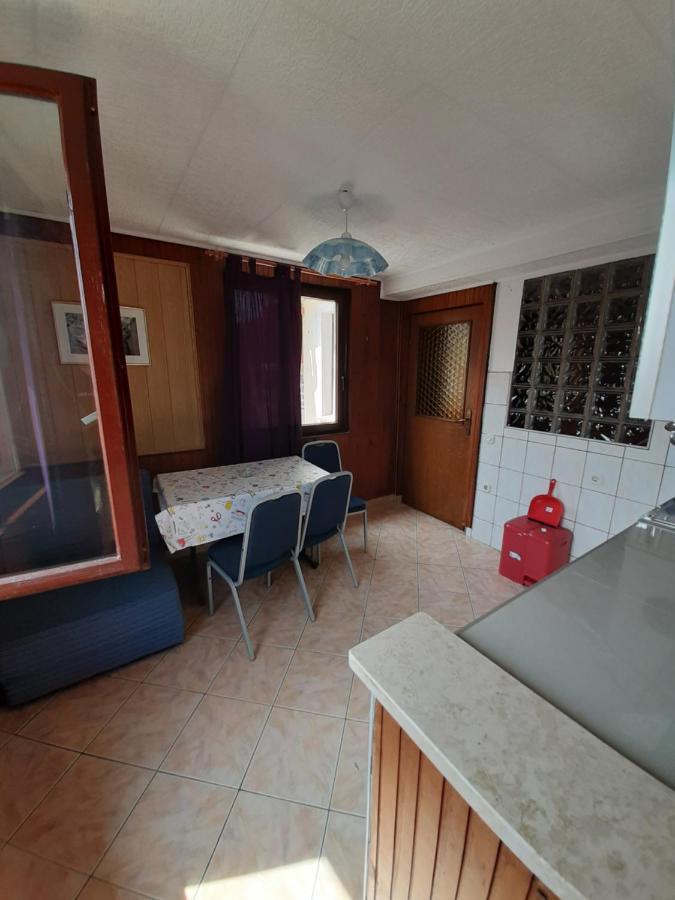 Apartmani Antonella Premantura Esterno foto