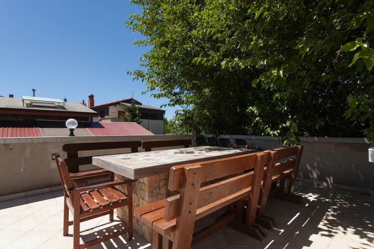 Apartmani Antonella Premantura Esterno foto