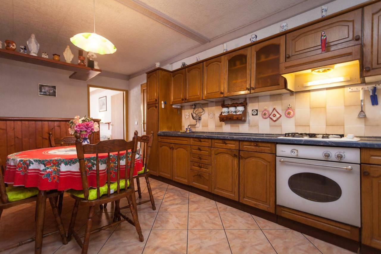 Apartmani Antonella Premantura Esterno foto