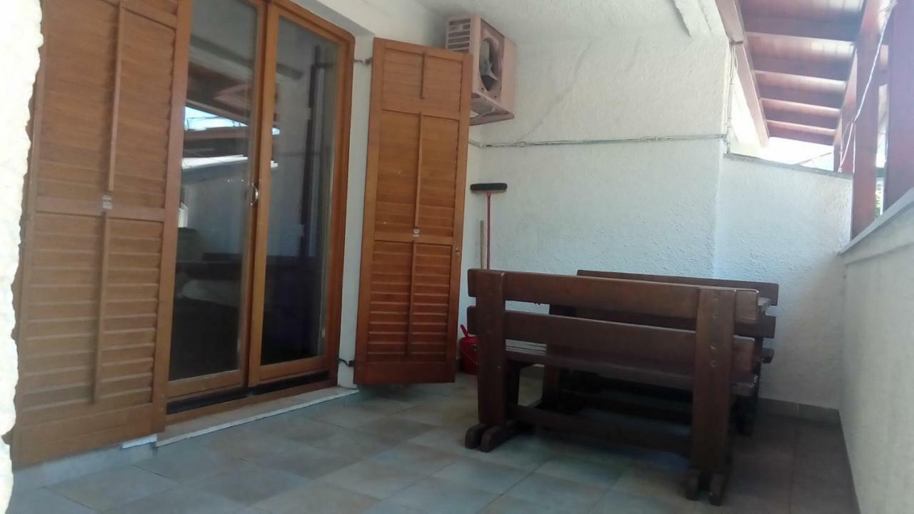 Apartmani Antonella Premantura Esterno foto