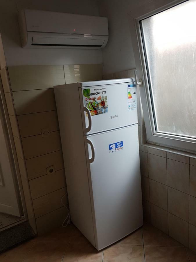 Apartmani Antonella Premantura Esterno foto