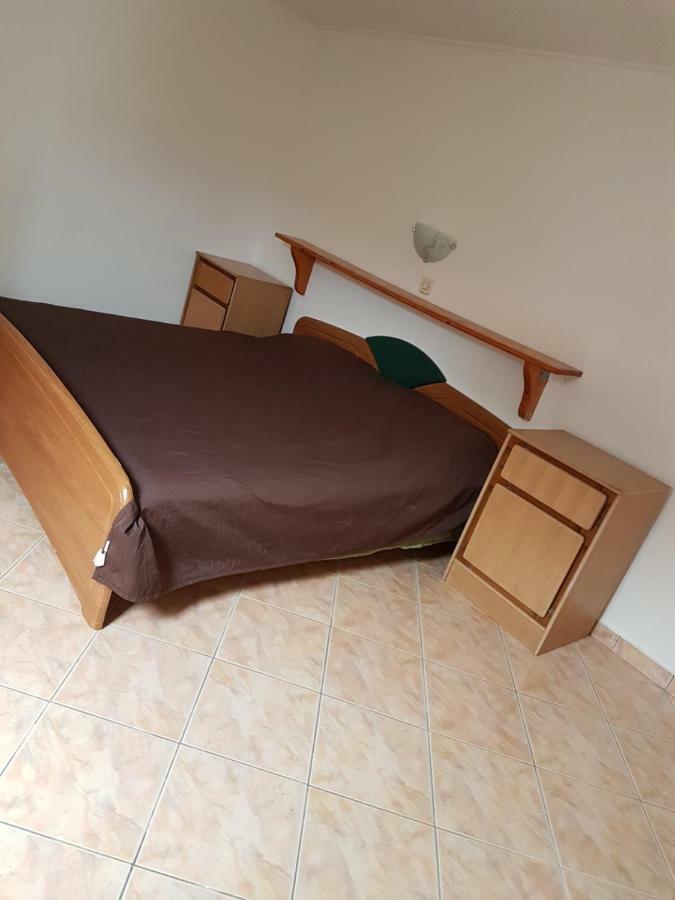 Apartmani Antonella Premantura Esterno foto